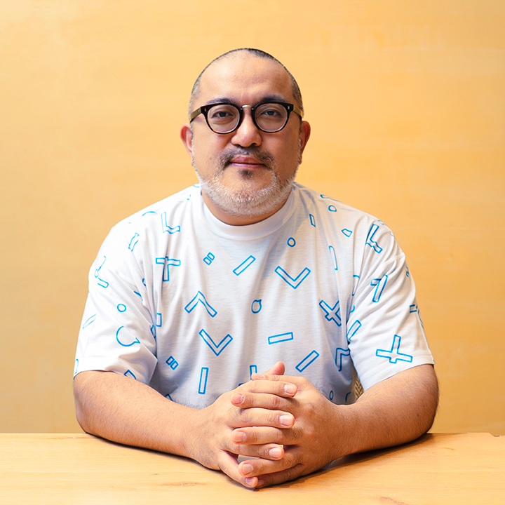 栗林健太郎