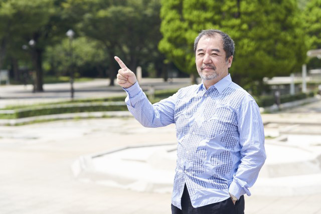 指を指す細いさん